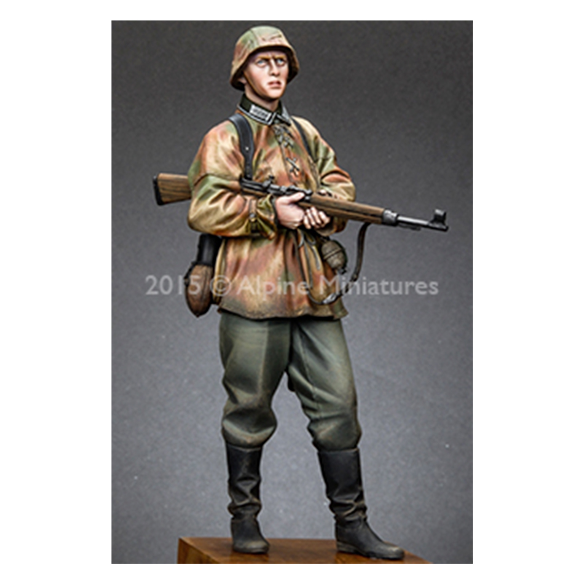 Alpine Miniatures – German Grenadier “Feldhernnhalle” (1/16)