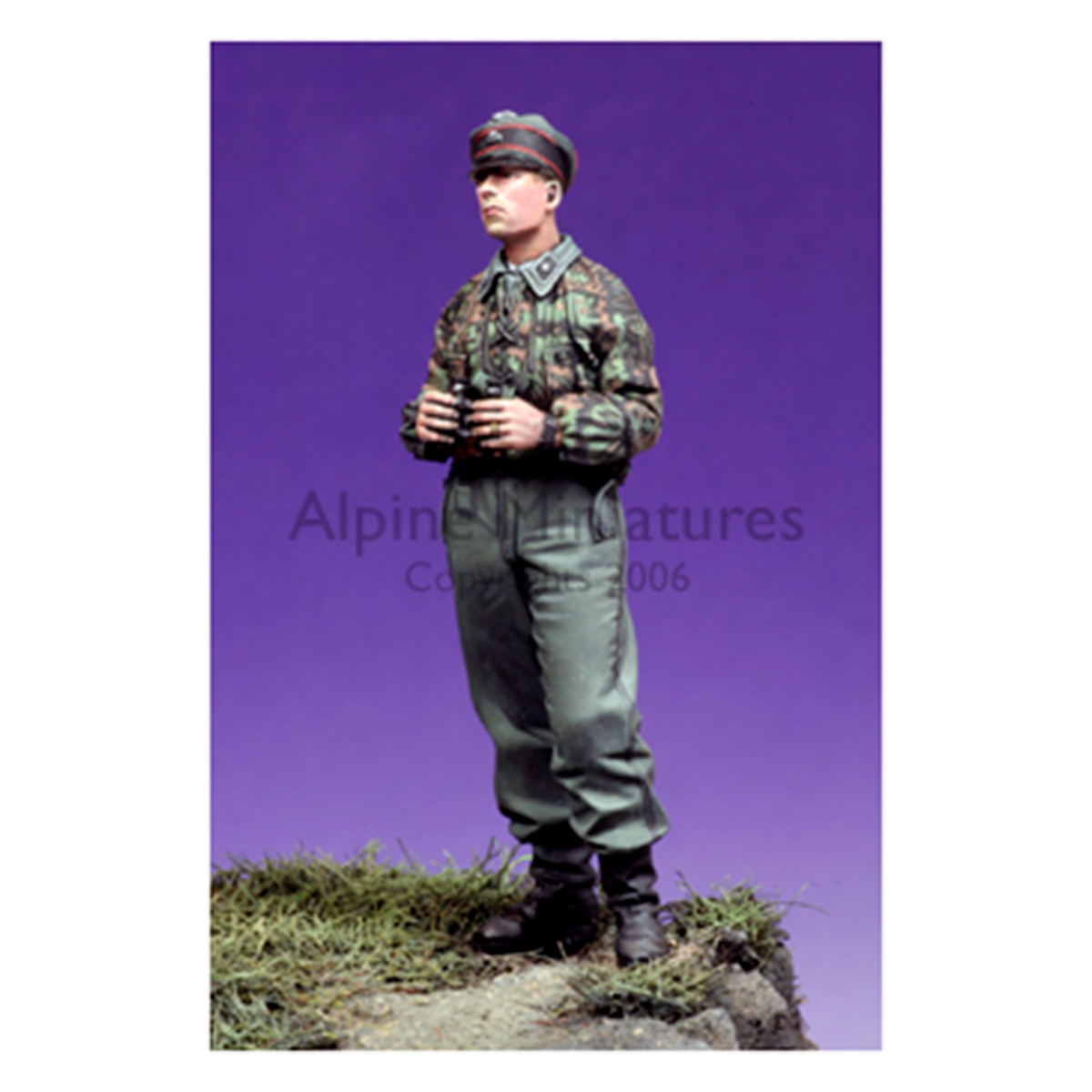 Alpine Miniatures – SS Panzer Recon Officer 1/35